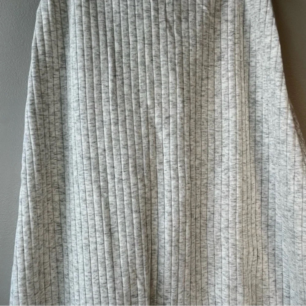 Carter's Baby Unisex SMALL White & Gray Ribbed Sleeveless Sleep Sack Lightweight